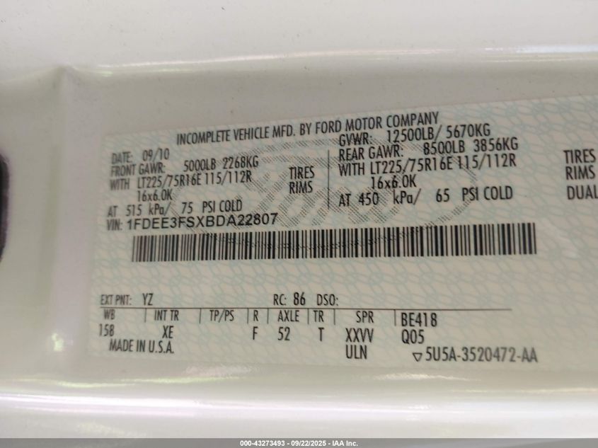 2011 Ford E-350 Cutaway VIN: 1FDEE3FSXBDA22807 Lot: 43273493