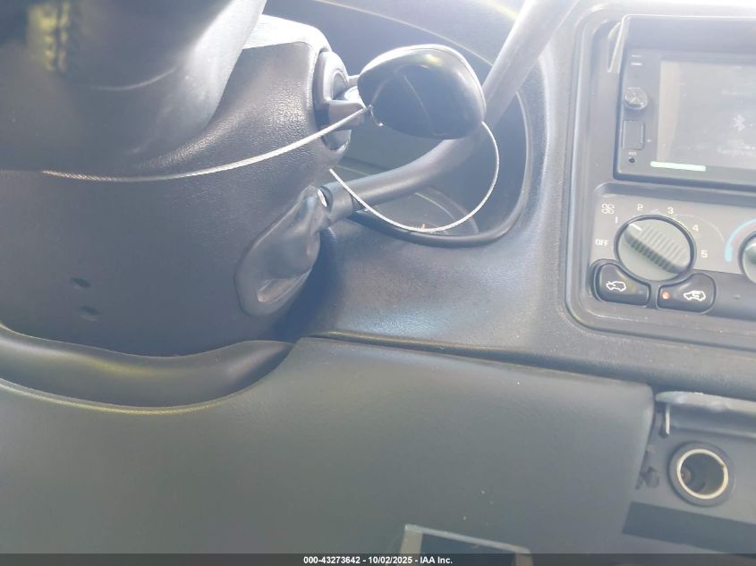 2000 Chevrolet Silverado 1500 Ls VIN: 1GCEK19T6YE349746 Lot: 43273642