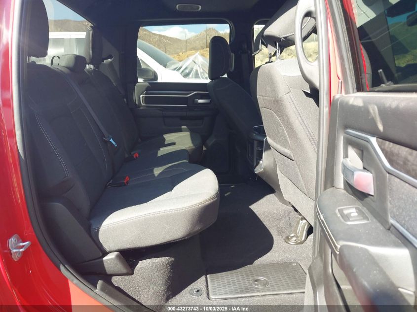 2024 Ram 3500 Big Horn 4X4 8' Box VIN: 3C63RRHL2RG362773 Lot: 43273743