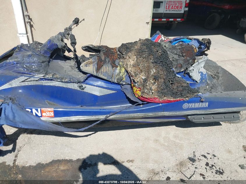 2006 Yamaha Vx Deluxe VIN: YAMA4664F606 Lot: 43273799