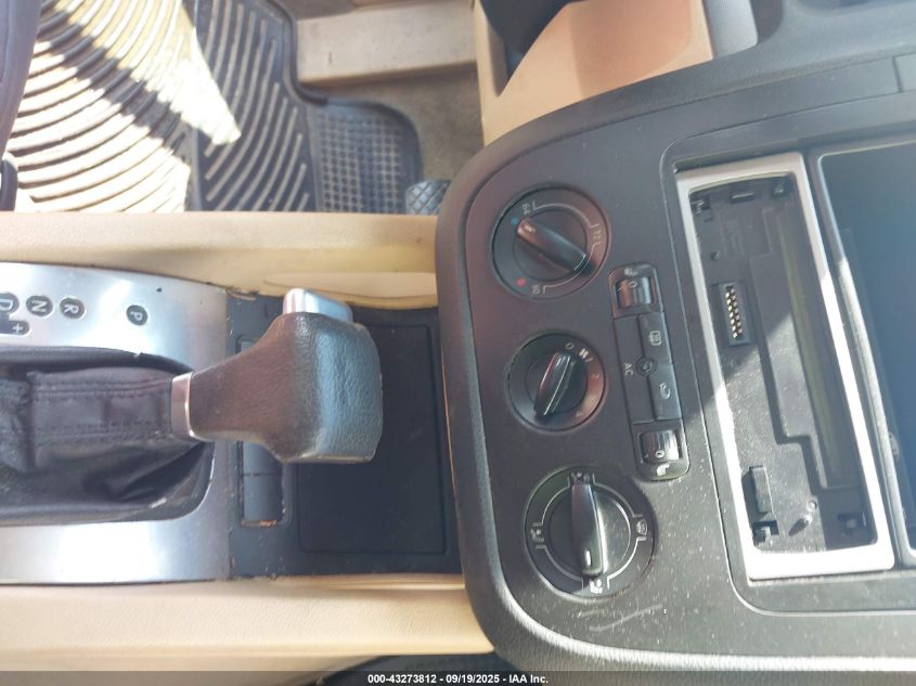 2007 Volkswagen Jetta Wolfsburg Edition VIN: 3VWEF71KX7M174501 Lot: 43273812