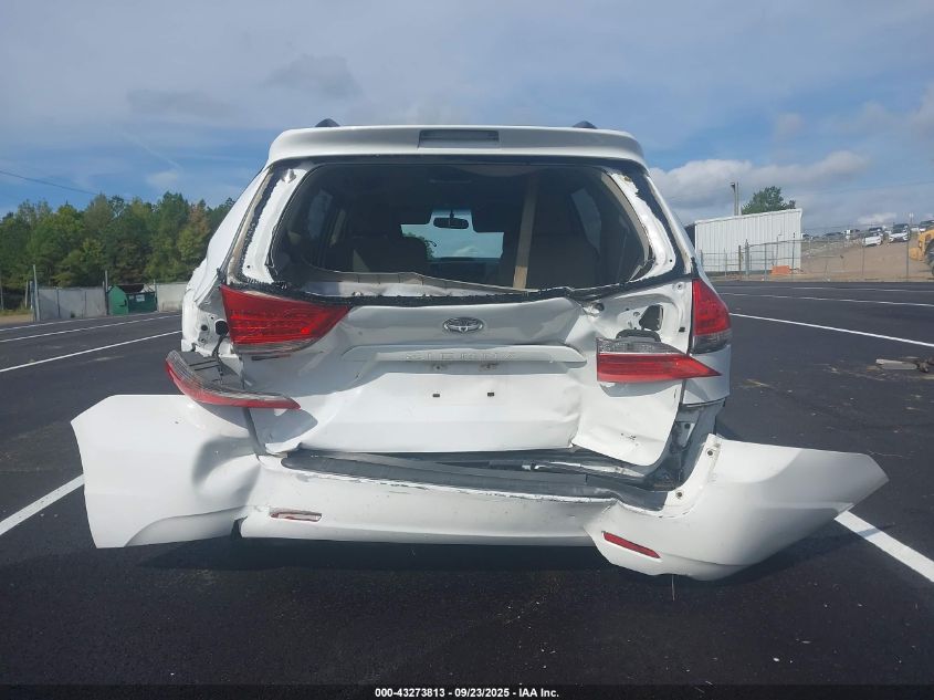 2013 Toyota Sienna Le V6 7 Passenger Auto Access Seat/Le V6 8 Passenger VIN: 5TDKK3DC5DS360120 Lot: 43273813