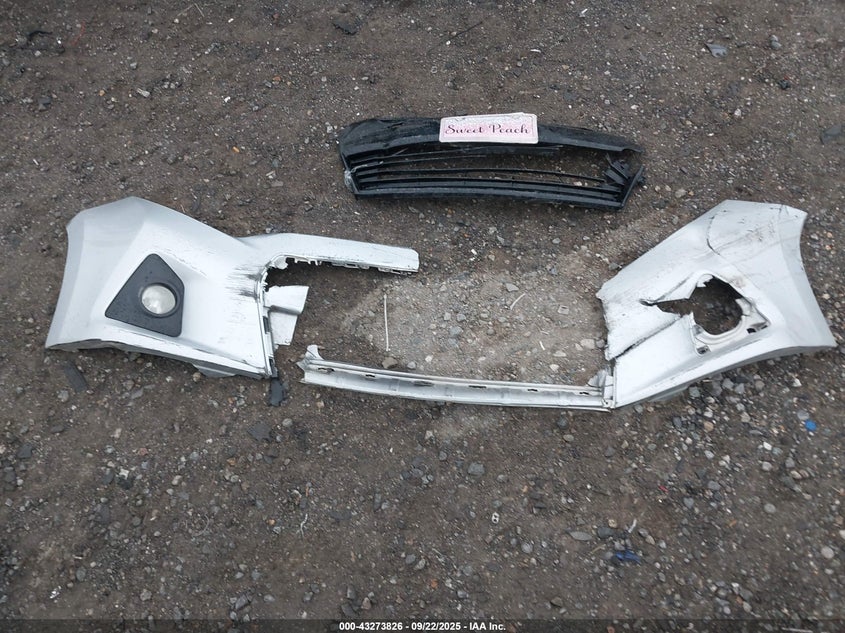 2015 TOYOTA COROLLA S - 5YFBURHE4FP208141