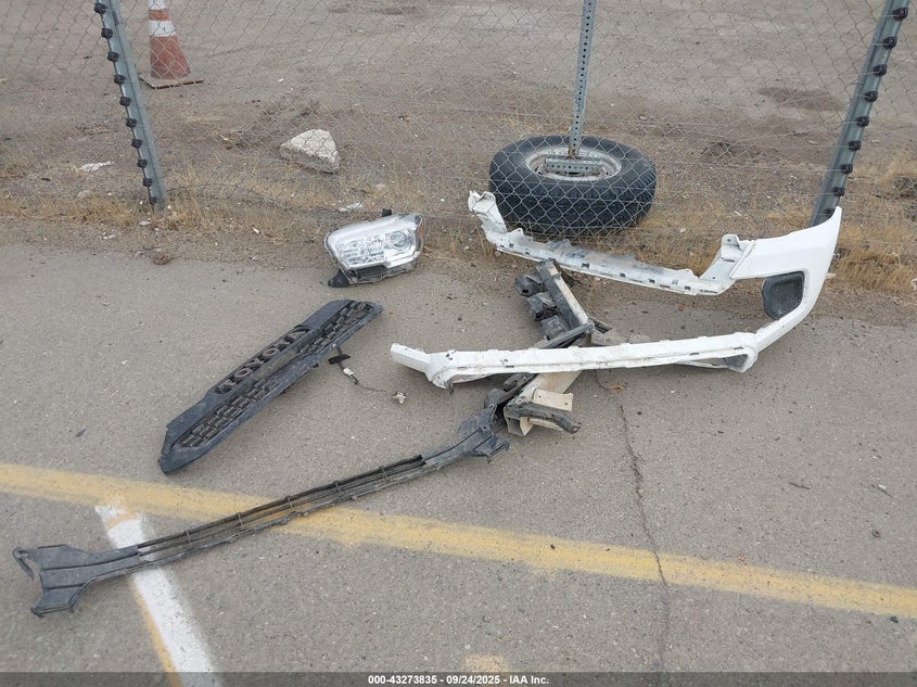 2022 TOYOTA TACOMA SR5 V6 - 3TMCZ5AN8NM491450