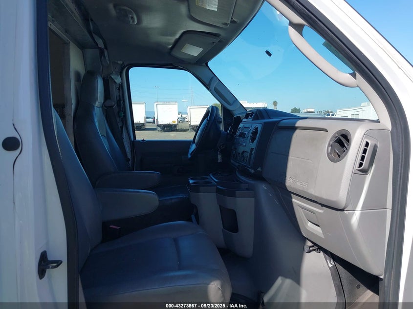 2011 Ford E-450 Cutaway VIN: 1FDXE4FS7BDA71493 Lot: 43273867