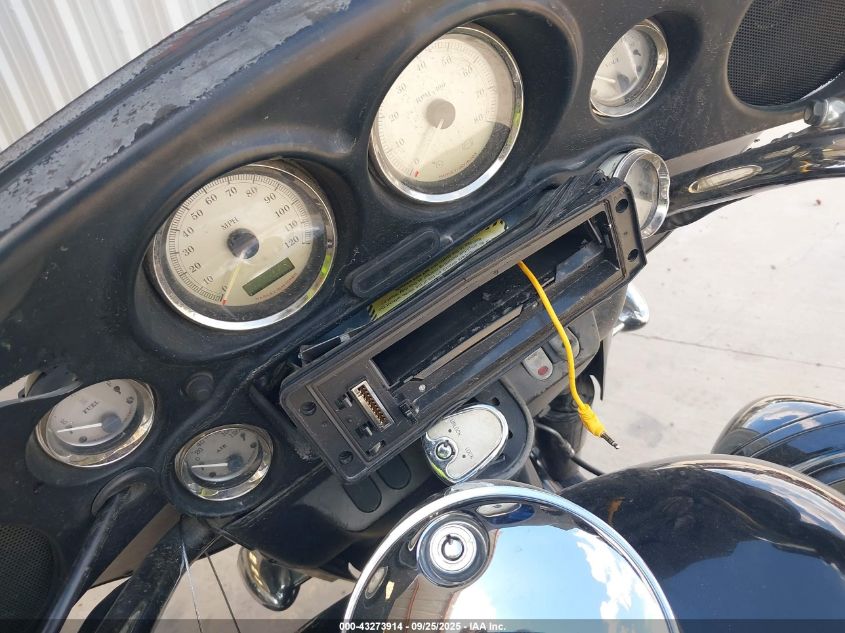 2010 Harley-Davidson Flhx VIN: 1HD1KB415AB659029 Lot: 43273914