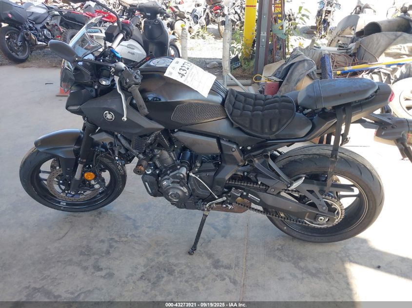 2025 Yamaha Mtn690 VIN: JYARM48E7SA002422 Lot: 43273921