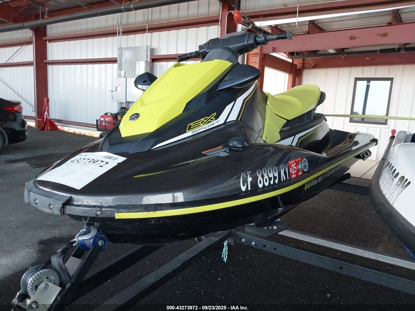 YAMA0777H819 2019 YAMAHA  photo no. 2