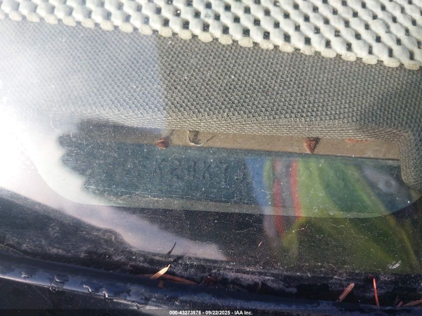 1988 Chevrolet Gmt-400 K2500 VIN: 1GCFK24K7JE152082 Lot: 43273976