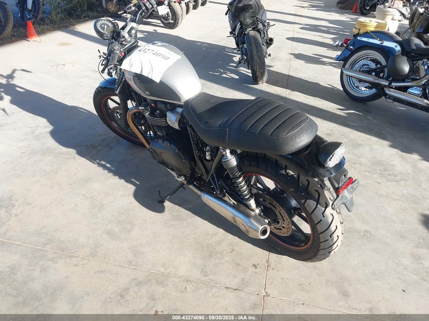2016 TRIUMPH MOTORCYCLE STREET TWIN SMTD31GN7GT742759
