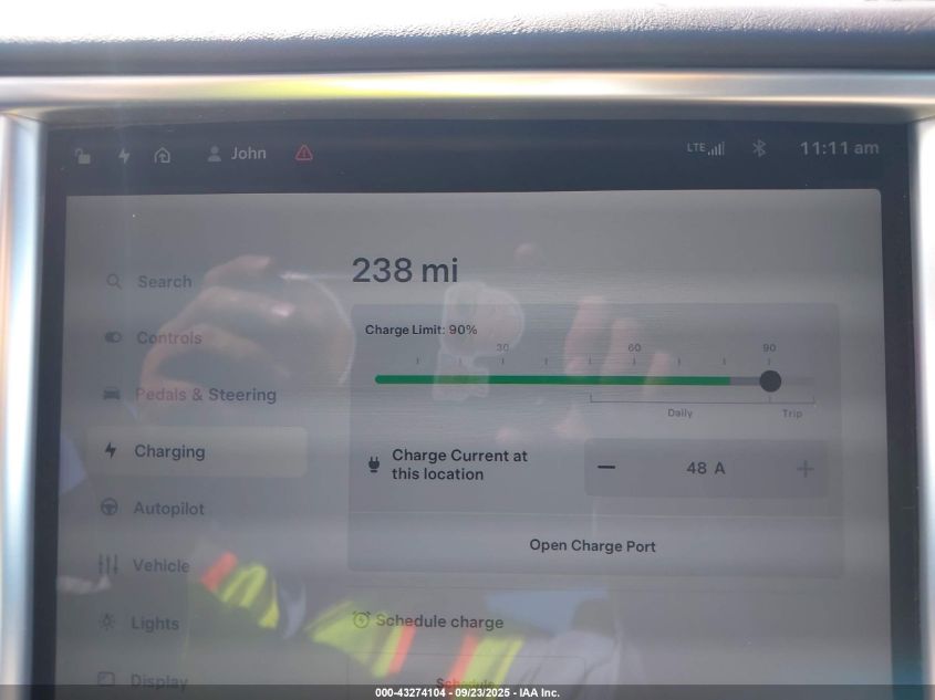 2016 Tesla Model S VIN: 5YJSA1E2XGF148724 Lot: 43274104