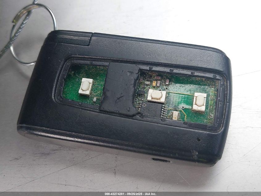 2005 Toyota Prius VIN: JTDKB20U653030658 Lot: 43274281