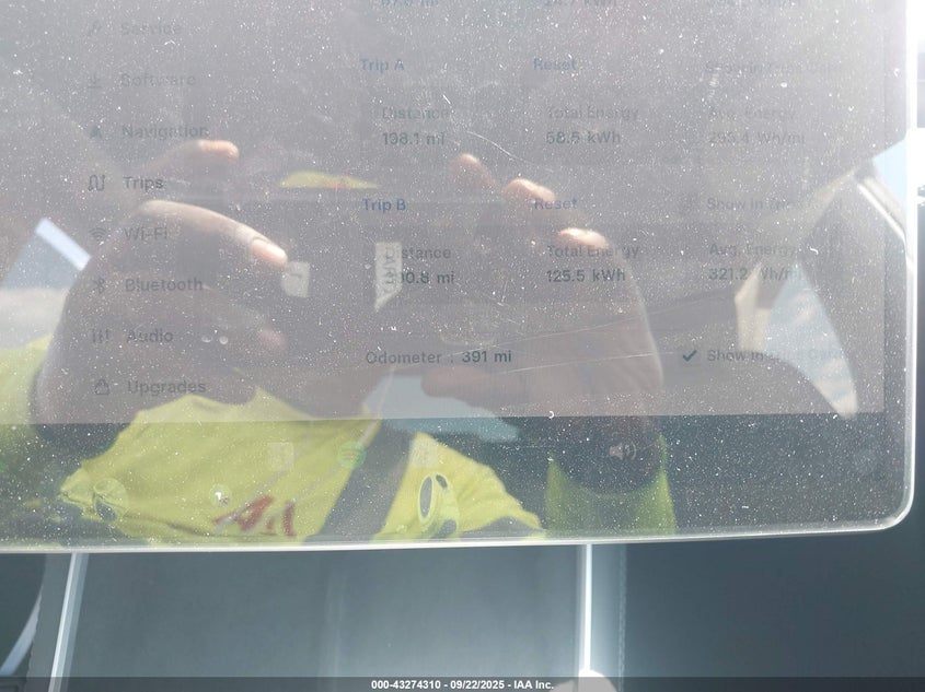 2026 Tesla Model Y Long Range Dual Motor All-Wheel Drive/Long Range Launch Series VIN: 7SAYGDEEXTA446866 Lot: 43274310