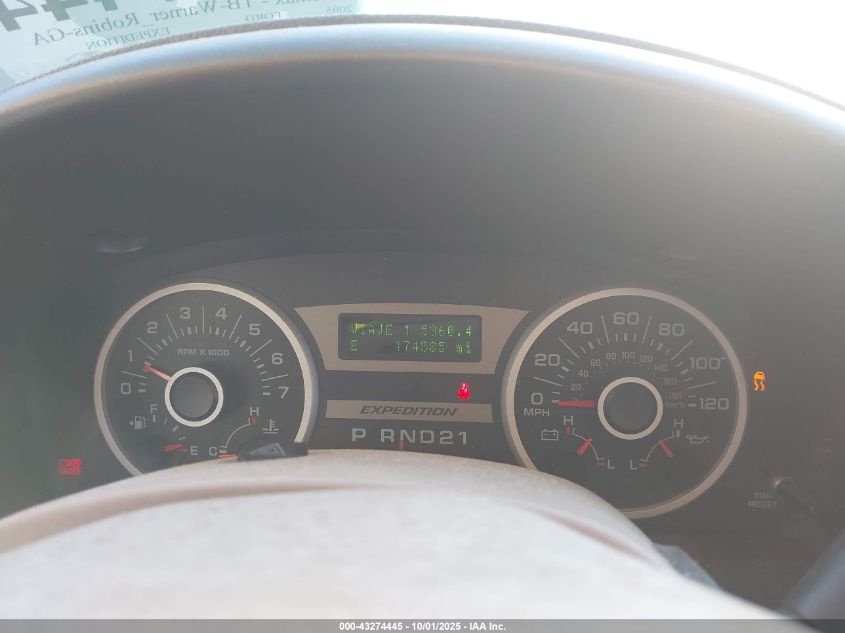 2005 Ford Expedition Eddie Bauer/King Ranch VIN: 1FMFU17505LA09482 Lot: 43274445