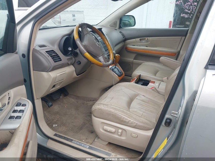 2T2HA31UX4C035235 2004 LEXUS RX photo no. 5