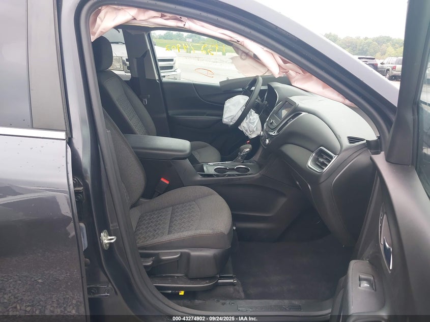 2GNAXUEV1N6113960 2022 CHEVROLET EQUINOX photo no. 5