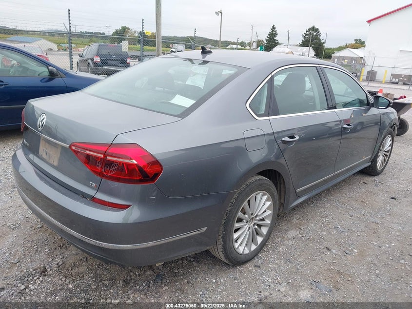 2017 VOLKSWAGEN PASSAT 1.8T SE - 1VWBT7A3XHC035041