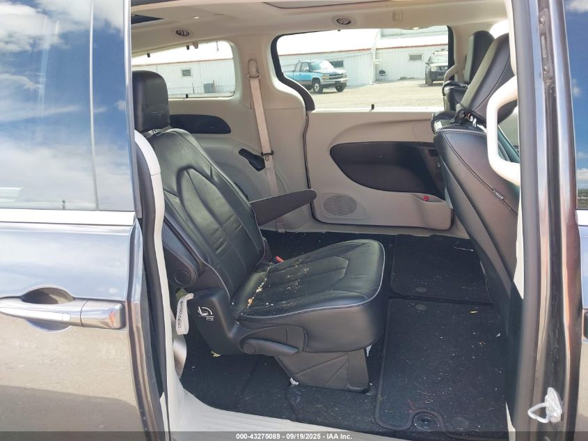 2017 Chrysler Pacifica Limited VIN: 2C4RC1GG6HR741343 Lot: 43275089