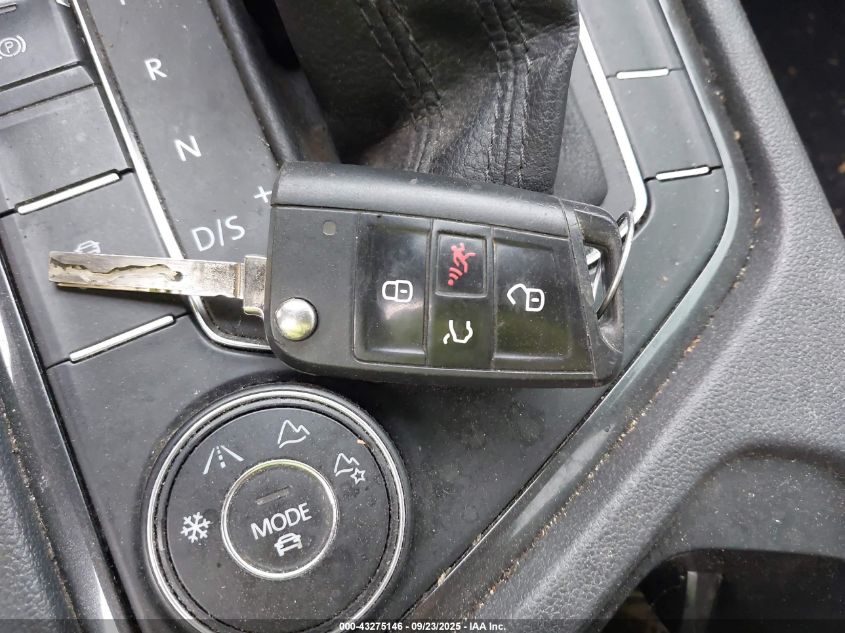 2018 Volkswagen Tiguan 2.0T S VIN: 3VV0B7AX3JM123581 Lot: 43275146