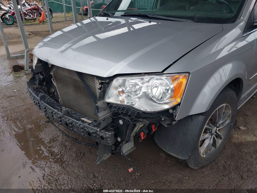 2017 Dodge Grand Caravan Sxt VIN: 2C4RDGCG0HR858356 Lot: 43275222