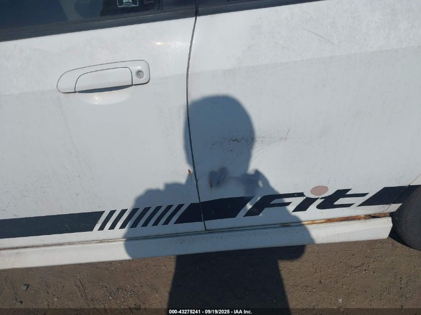 2007 Honda Fit Sport VIN: JHMGD38647S034243 Lot: 43275241