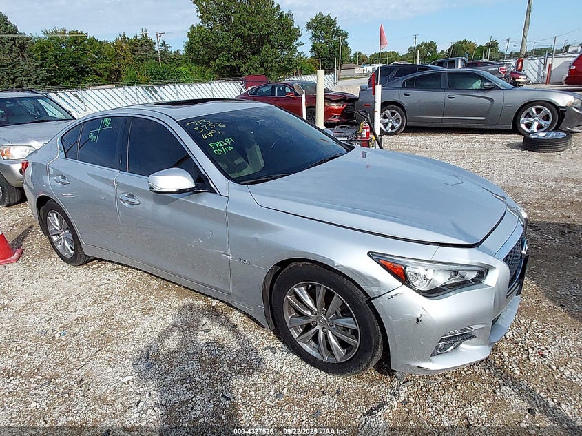 INFINITI Q50 3.0T PREMIUM