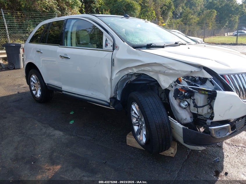 2013 LINCOLN MKX 2LMDJ8JKXDBL42847