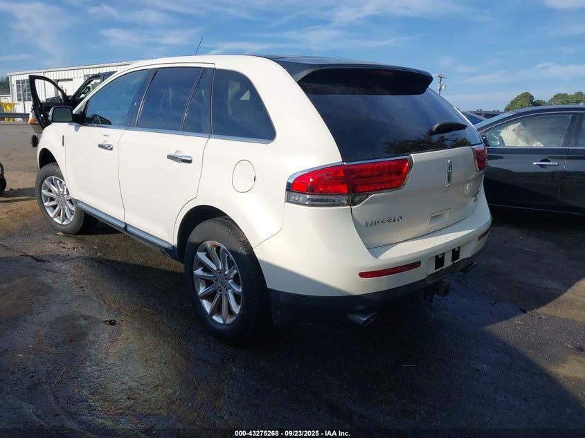 2013 LINCOLN MKX 2LMDJ8JKXDBL42847