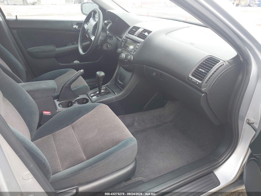 1HGCM56393A143903 2003 HONDA ACCORD photo no. 5