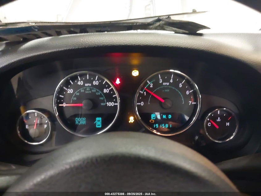 2013 JEEP WRANGLER UNLIMITED SAHARA 1C4BJWEG8DL608710