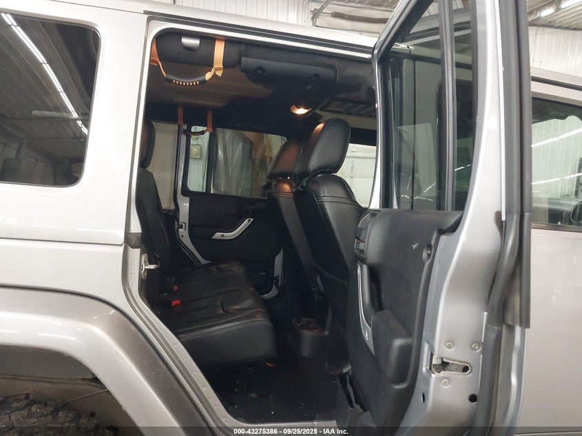 2013 JEEP WRANGLER UNLIMITED SAHARA 1C4BJWEG8DL608710