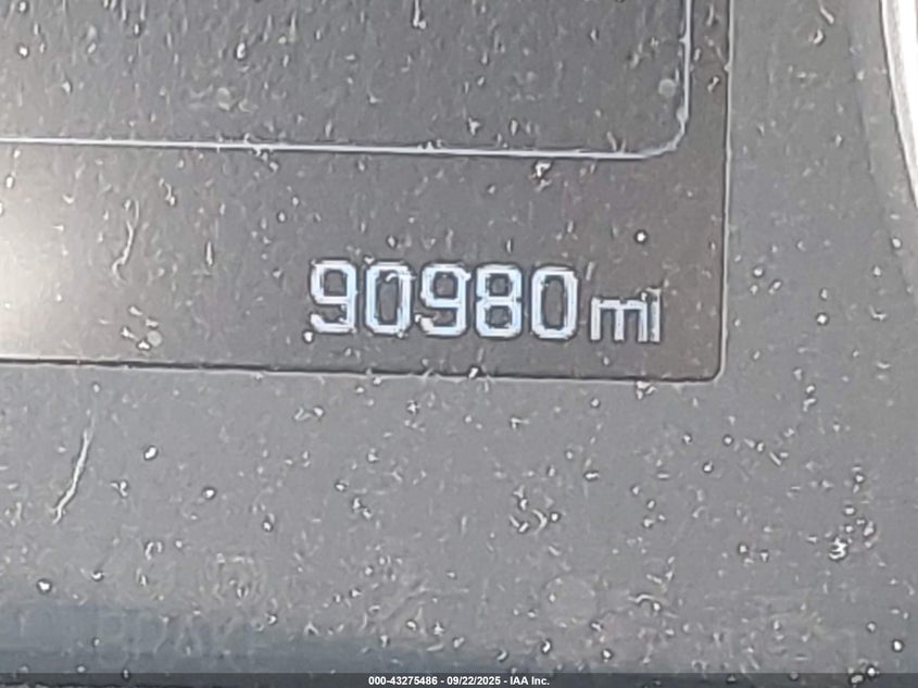 2017 HYUNDAI ELANTRA LIMITED - 5NPD84LF7HH009407