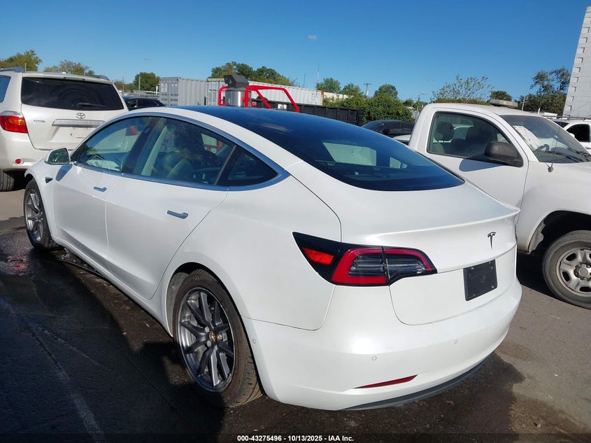 5YJ3E1EA0KF415992 2019 TESLA MODEL 3 photo no. 3