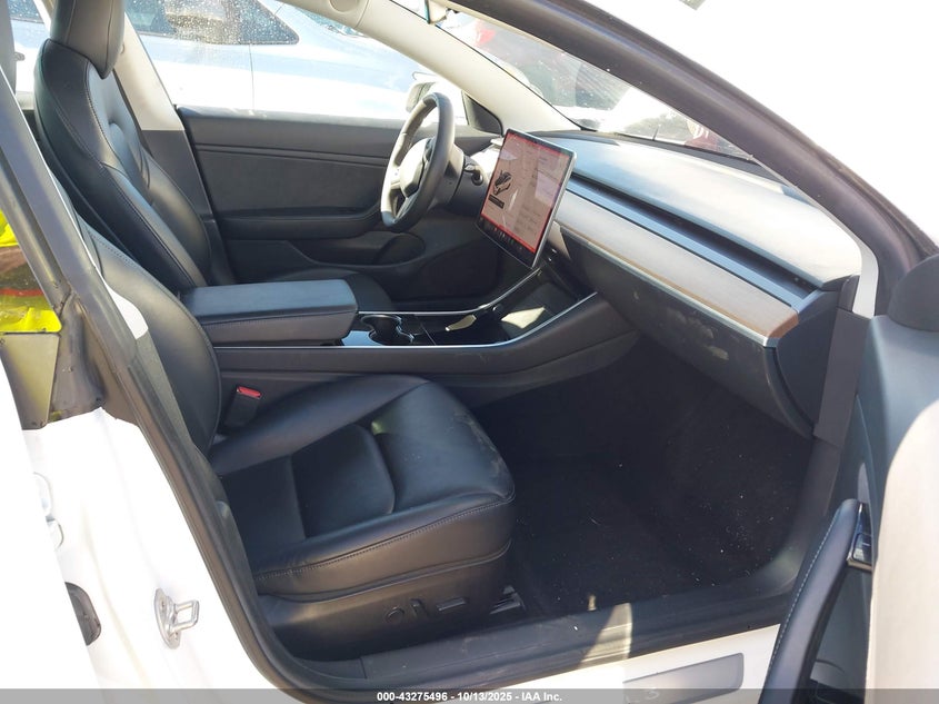 5YJ3E1EA0KF415992 2019 TESLA MODEL 3 photo no. 5