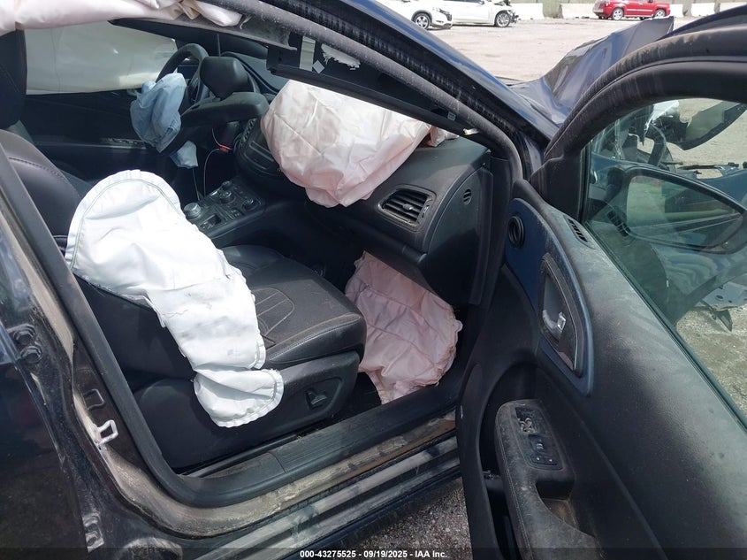 2015 CHRYSLER 200 S - 1C3CCCBG6FN625700