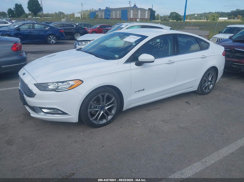VIN 3FA6P0LU5HR234480 2017 FORD FUSION HYBRID SE