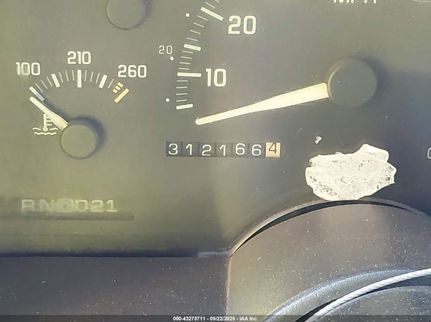 1994 Chevrolet Gmt-400 C1500 VIN: 2GCEC19S1R1153107 Lot: 43275711