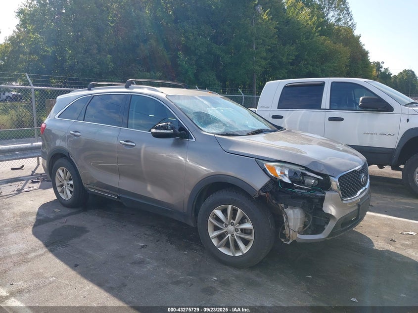 2017 KIA SORENTO 3.3L LX - 5XYPG4A54HG287750