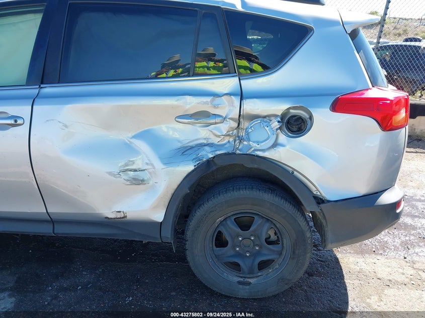 2013 TOYOTA RAV4 LE - JTMZFREV2DD021252