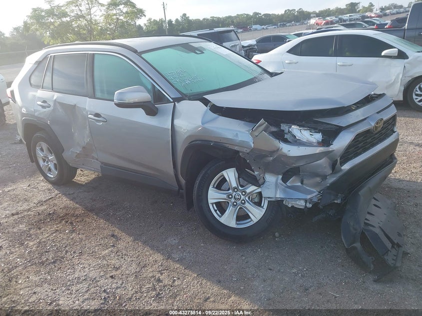 2021 TOYOTA RAV4 XLE - 2T3P1RFV9MC184361