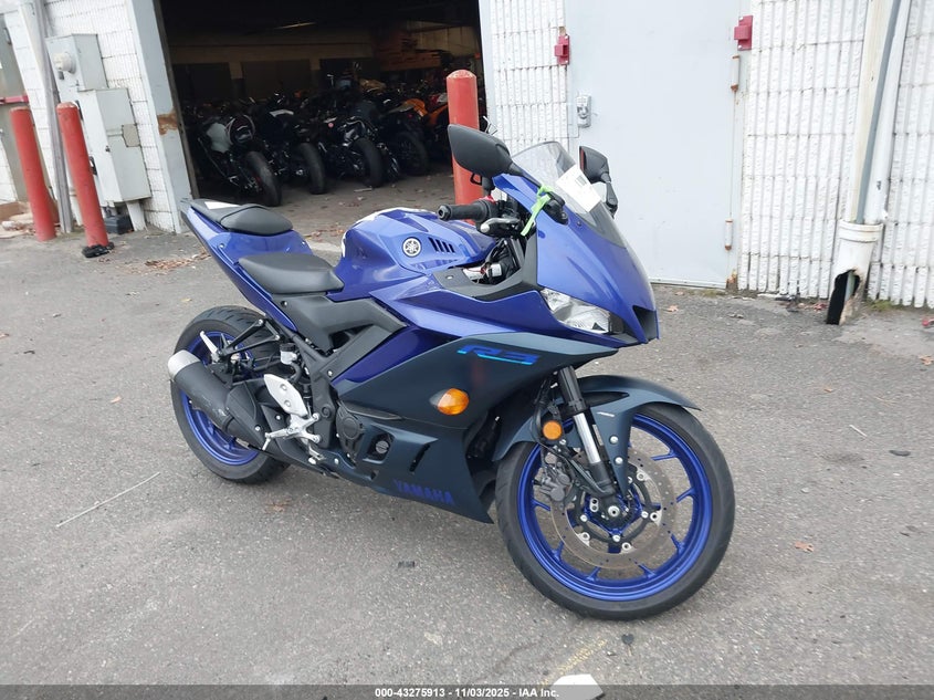 2023 YAMAHA YZFR3 A - MH3RH18Y8PK013563