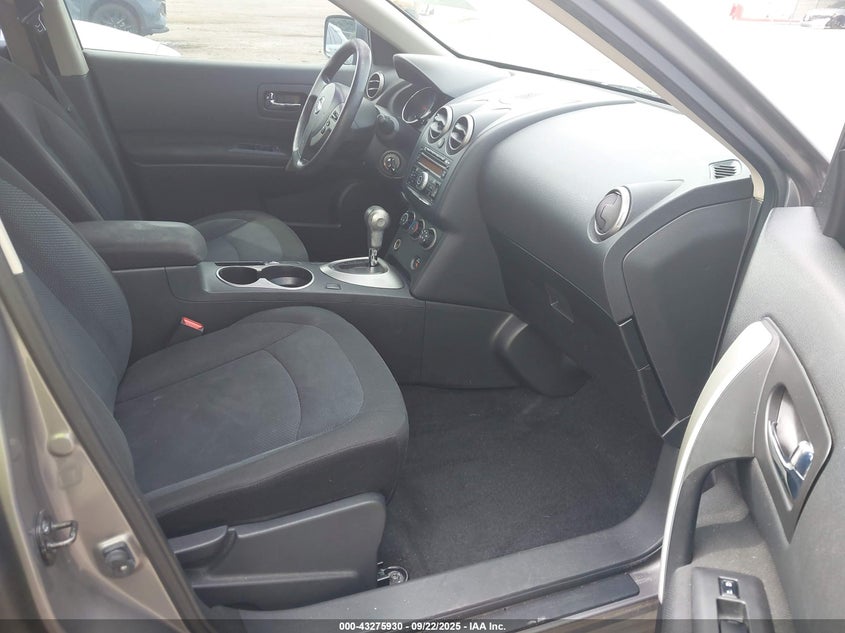 2013 NISSAN ROGUE S - JN8AS5MT2DW026140