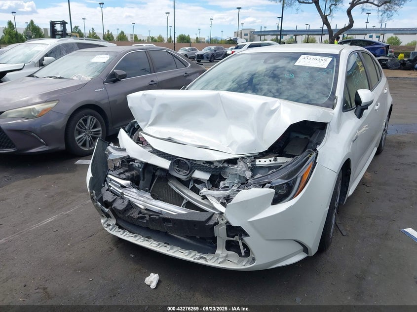 2021 TOYOTA COROLLA HYBRID LE - JTDEAMDE7MJ018513