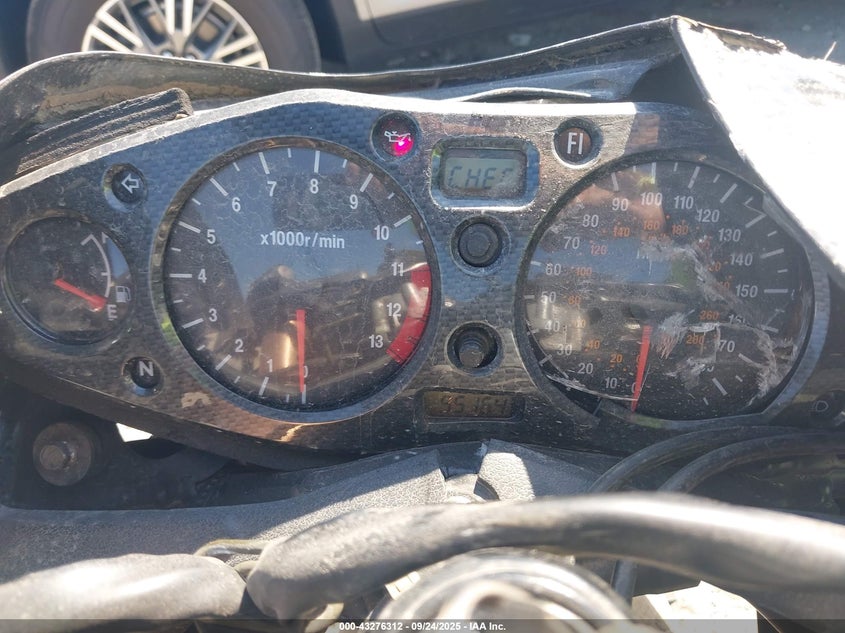 2005 Suzuki Gsx1300 Rk5 VIN: JS1GW71A952108720 Lot: 43276312