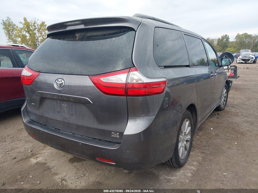5TDDK3DC0FS096221 2015 TOYOTA SIENNA photo no. 4