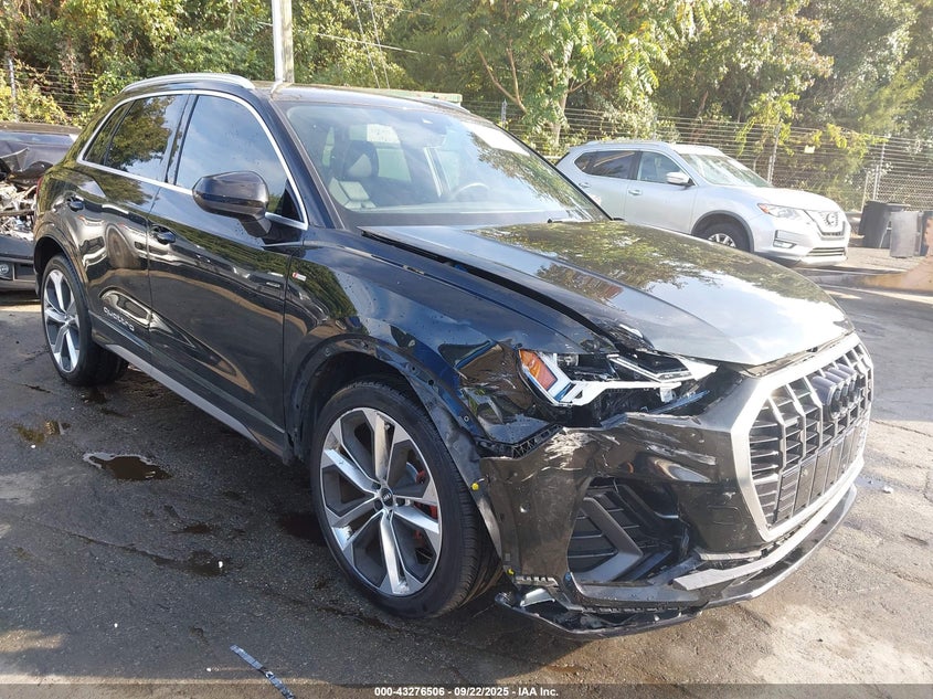 AUDI Q3 PRESTIGE 45 TFSI S LINE QUATTRO TIPTRONIC