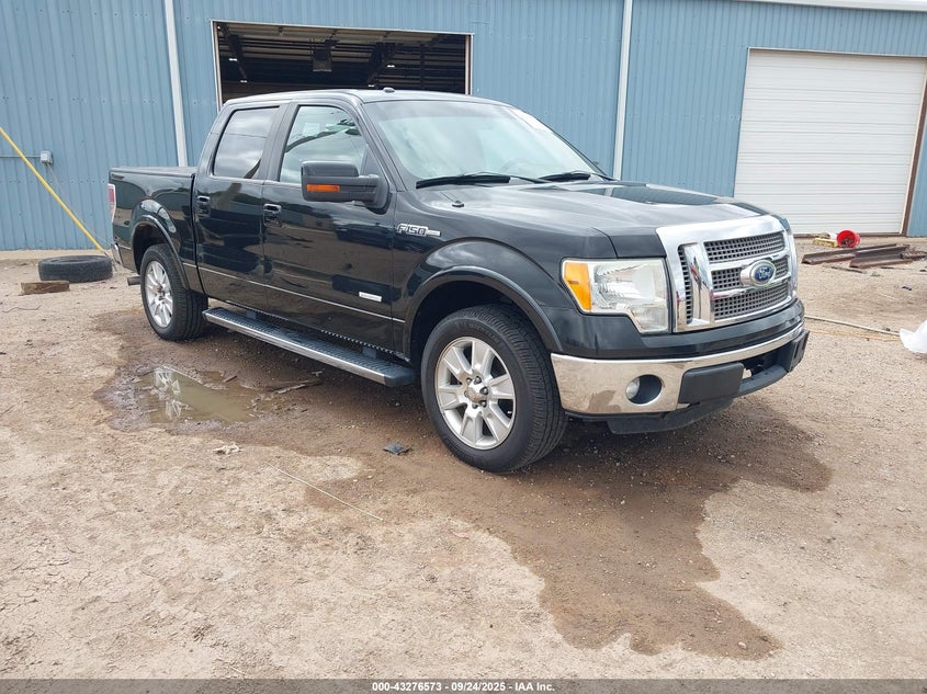 FORD F-150 LARIAT