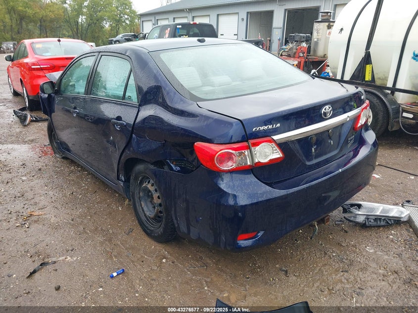 2T1BU4EE0BC707424 2011 TOYOTA COROLLA photo no. 3