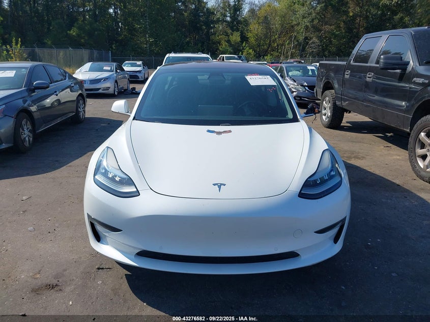 2018 Tesla Model 3 Long Range/Mid Range VIN: 5YJ3E1EAXJF025089 Lot: 43276582