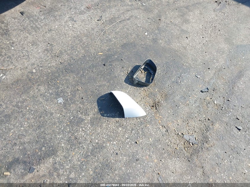 2018 Tesla Model 3 Long Range/Mid Range VIN: 5YJ3E1EAXJF025089 Lot: 43276582